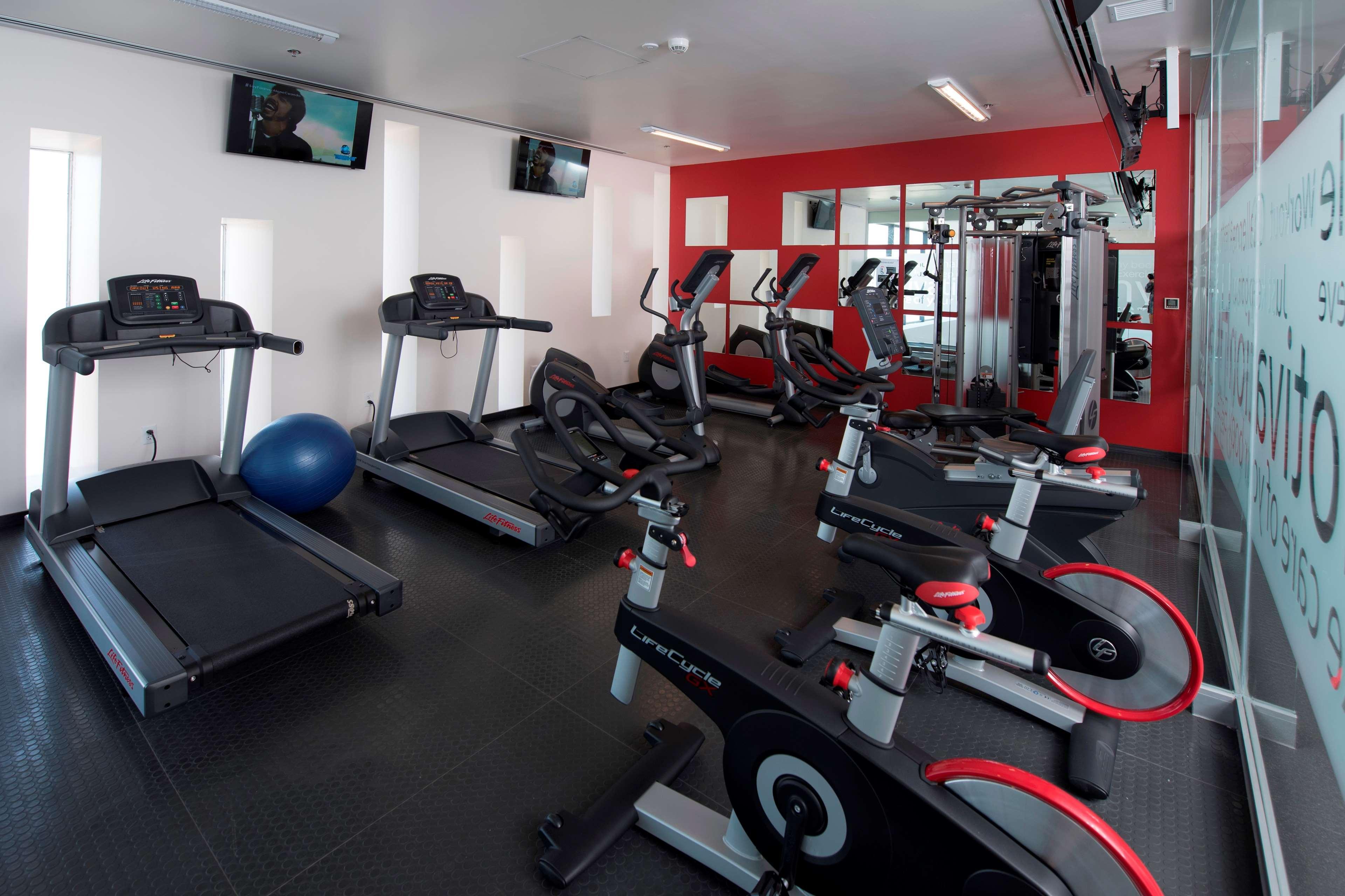 Ramada Encore By Wyndham Aguascalientes Zewnętrze zdjęcie